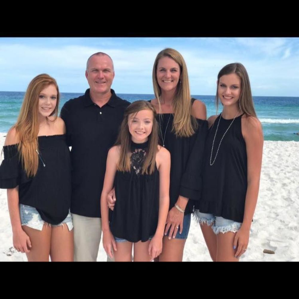 Meet your Posher, Joeye